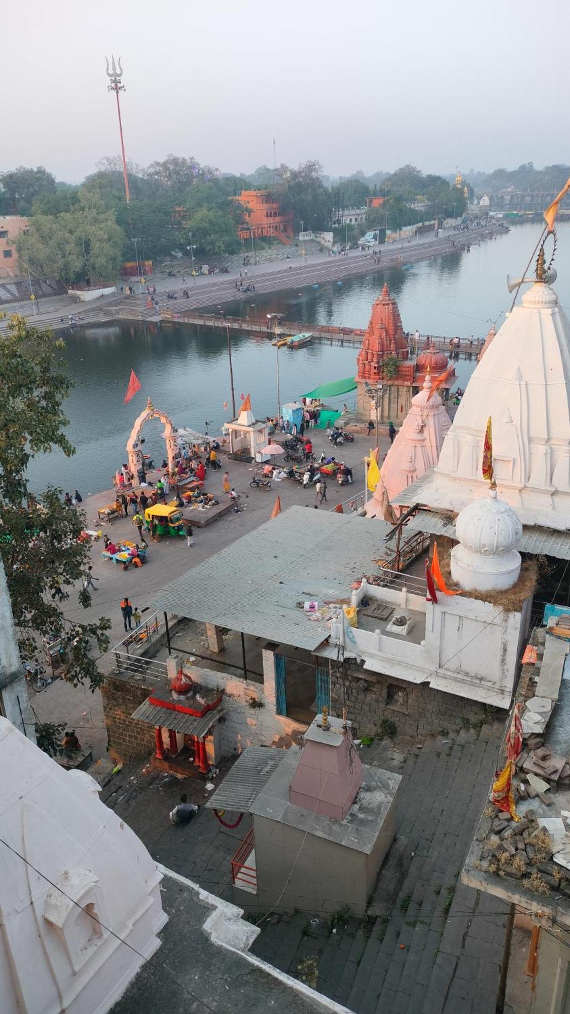 Kailash Kuti Guest House Ujjain Exterior photo