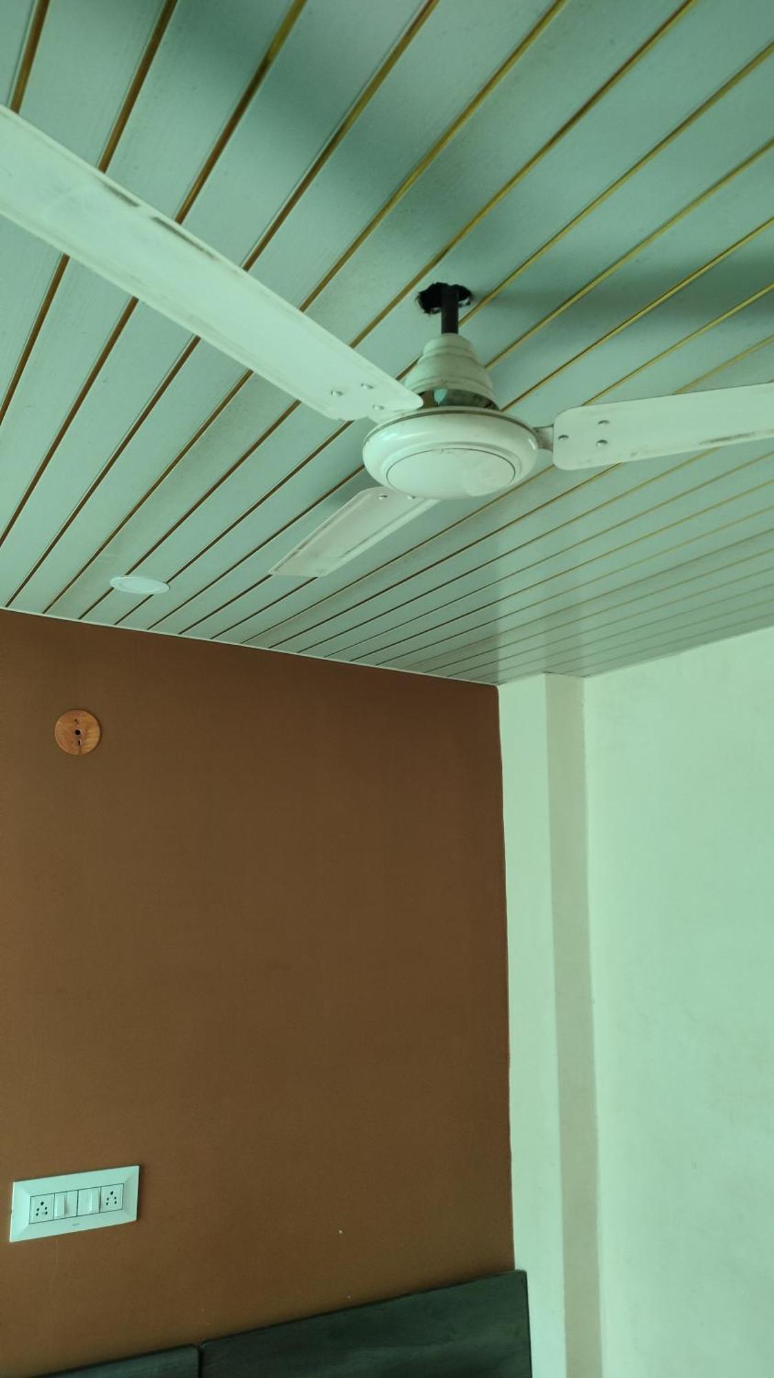 Kailash Kuti Guest House Ujjain Room photo